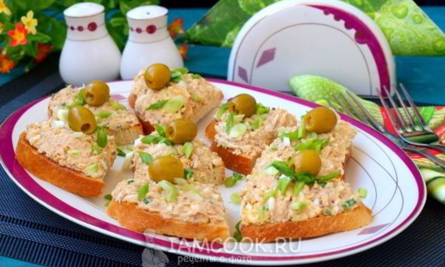 Рецепт бутерброды с консервированным тунцом