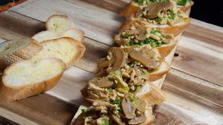 Бутерброды с курицей и шампиньонами