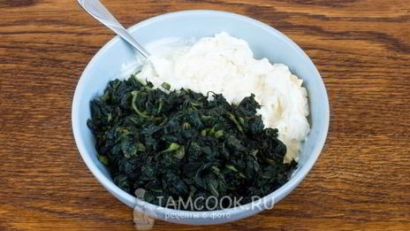 горячие бутерброды с крапивой и сыром