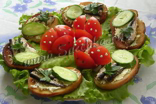 Горячие бутерброды со шпротами