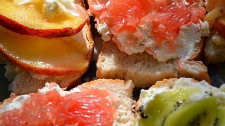 летние горячие бутерброды