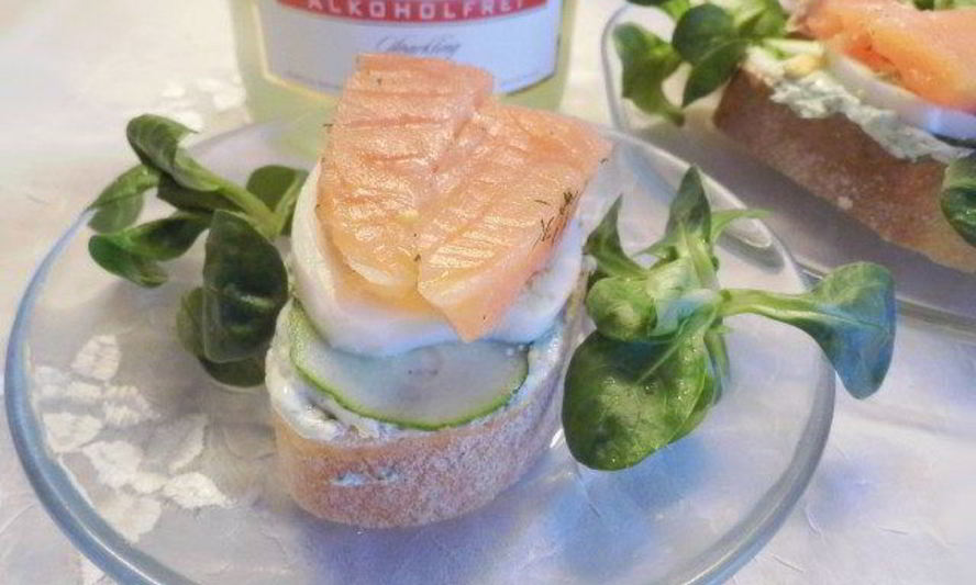 Рецепт новогодние бутерброды с семгой