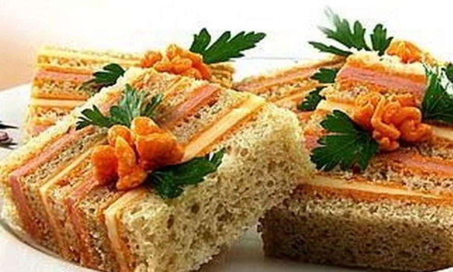 Рецепт оригинальный полосатый бутерброд