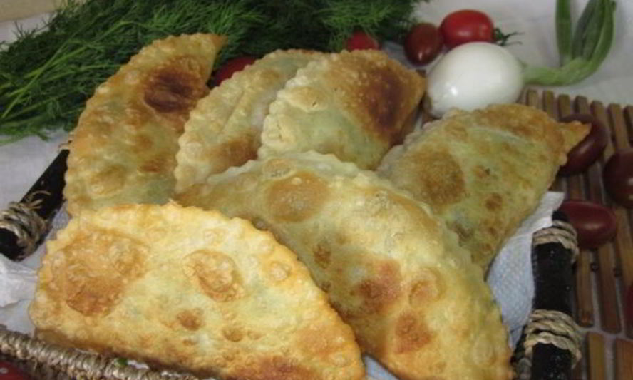 Рецепт болгарские чебуреки с творогом по-домашнему