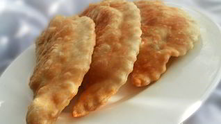 Чебурек сочный