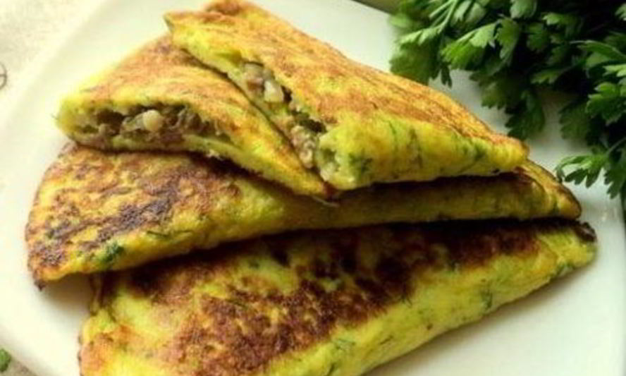Рецепт чебуреки из кабачка с куриной начинкой