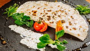 Чебуреки из цуккини пикантные