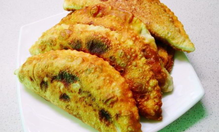 Рецепт чебуреки из заварного теста с добавлением водки