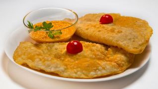 Чебуреки с бараниной