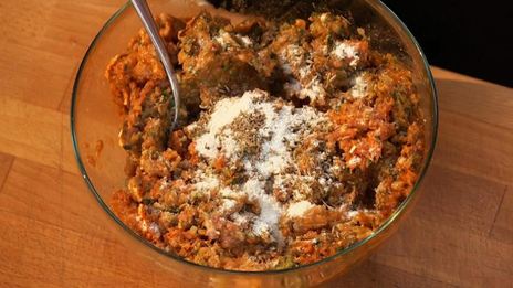 чебуреки с бараниной