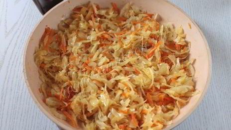 чебуреки с капустой