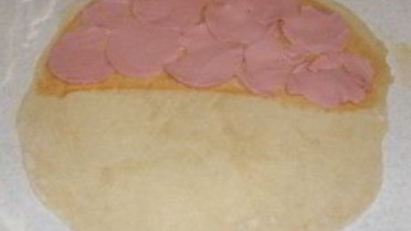 чебуреки с колбасой