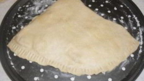 чебуреки с колбасой