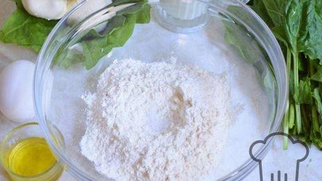 чебуреки с сыром и зеленью