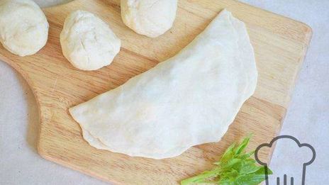 чебуреки с сыром и зеленью