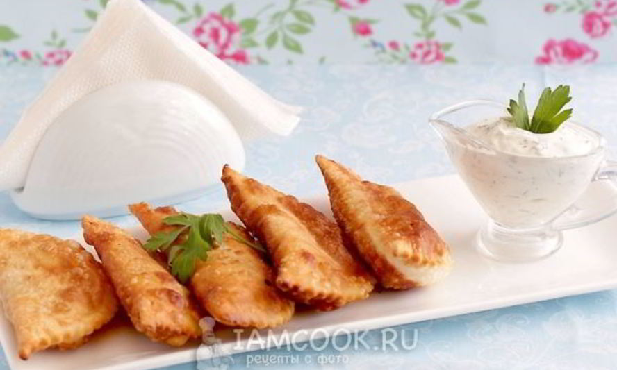 Рецепт чебуреки с творогом и зеленью