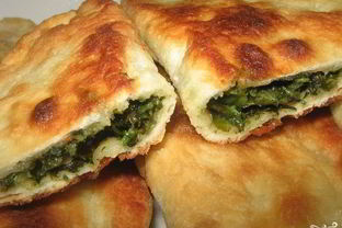 Чебуреки с зеленью