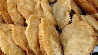 Чебуреки в мультиварке