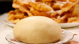 Простое тесто для чебуреков