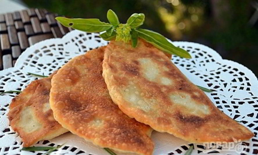 Рецепт сочные чебуреки