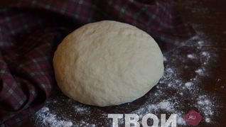 Тесто на кефире для чебуреков