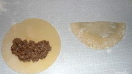 вкусные чебуреки с мясом