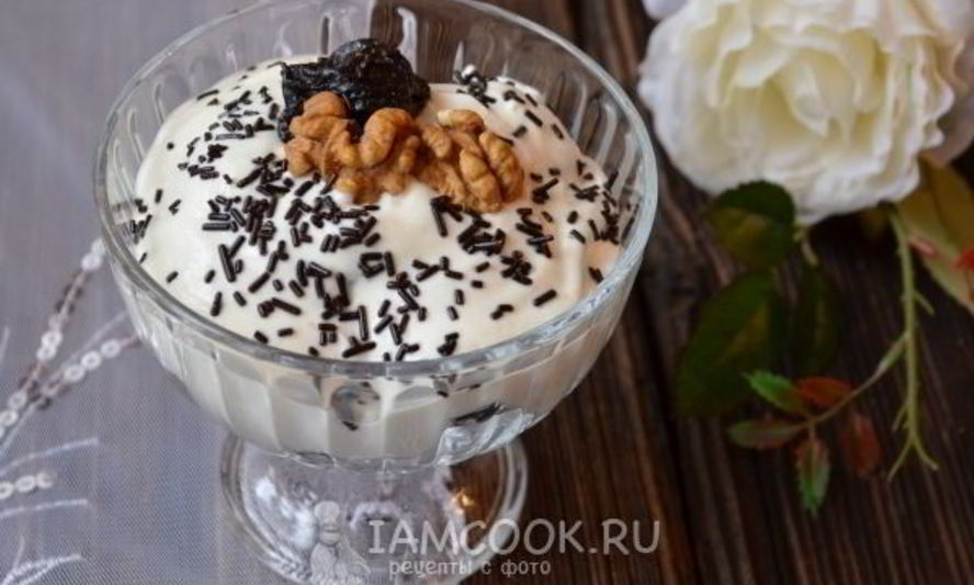 Рецепт чернослив фаршированный грецкими орехами в сметане