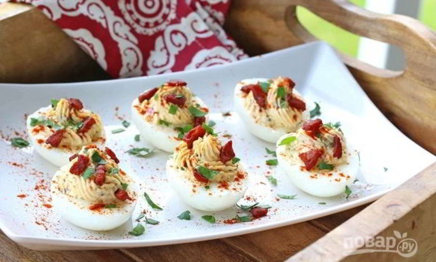 Рецепт фаршированные яйца по-испански