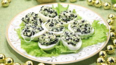 фаршированные яйца с икорно-горчичной начинкой