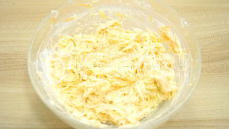 фаршированные яйца с сыром