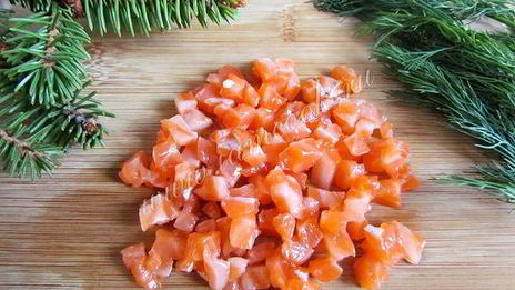 яйца, фаршированные красной рыбой