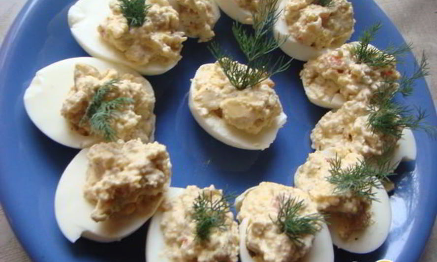 Рецепт яйца, фаршированные креветками и оливками