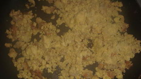 яйца, фаршированные креветками и оливками