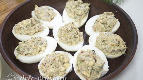 яйца фаршированные луком