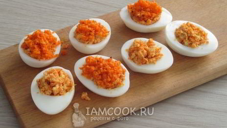 яйца, фаршированные морковью
