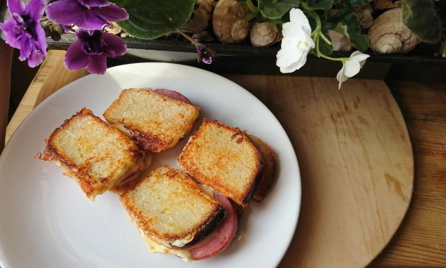 Рецепт горячие мини-гренки