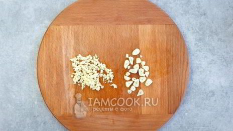 гренки из бородинского хлеба с чесноком