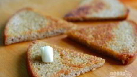 гренки из черного хлеба с яйцом