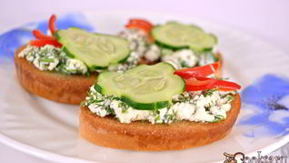 Гренки с брынзой