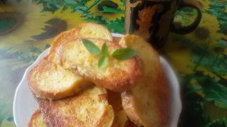 Гренки с картофелем и брынзой