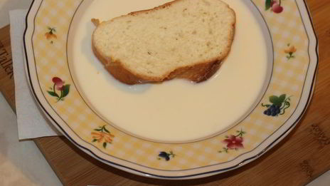 гренки с молоком и яйцом