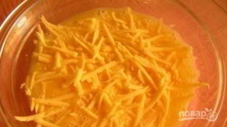 гренки с сыром, яйцом и колбасой