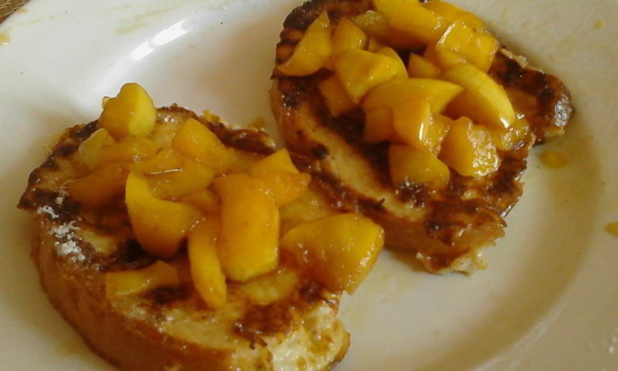 Рецепт гренков с тушеными яблоками