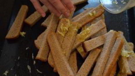 гренки в духовке к пиву