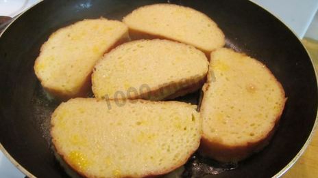 сладкие гренки с яйцом и молоком