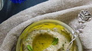 Бабагануш — восточная баклажанная икра