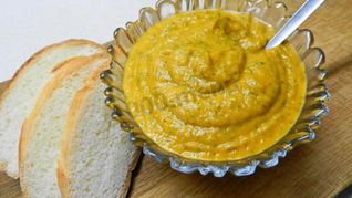 Диетическая кабачковая икра в рукаве