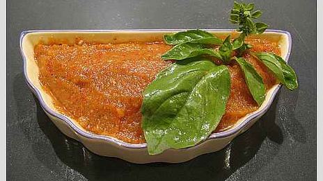 икра баклажанная с оливковым маслом