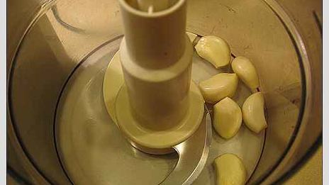 икра баклажанная с оливковым маслом