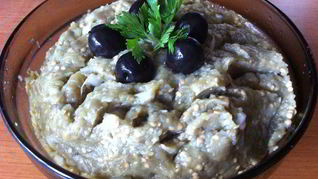 Икра из баклажанов с луком